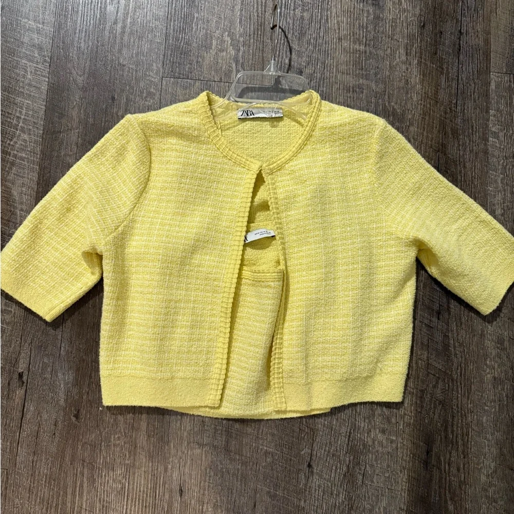 Zara Yellow Knit Cardigan and Top Set - Picture 2 of 10